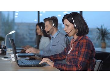 Leading and Motivating Call Center Teams