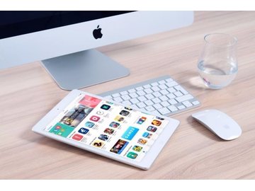 Learn Swift TableViews By Building An iOS App