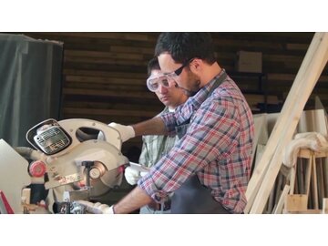 Hand and Power Tools - Circular Saws: Miter Saw