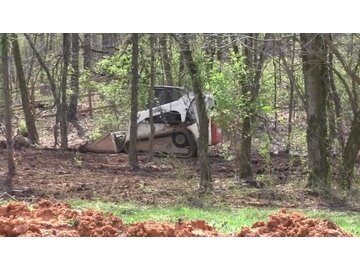 Skid Steer Loaders: Entry and Exit