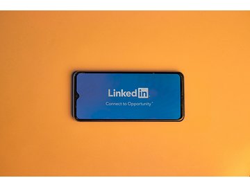 Crystal Knows - AI For Inclusive Interactions with Linkedin Course